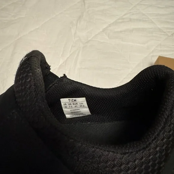 TIEM Women's cycling shoe, size 10 - Picture 3 of 3